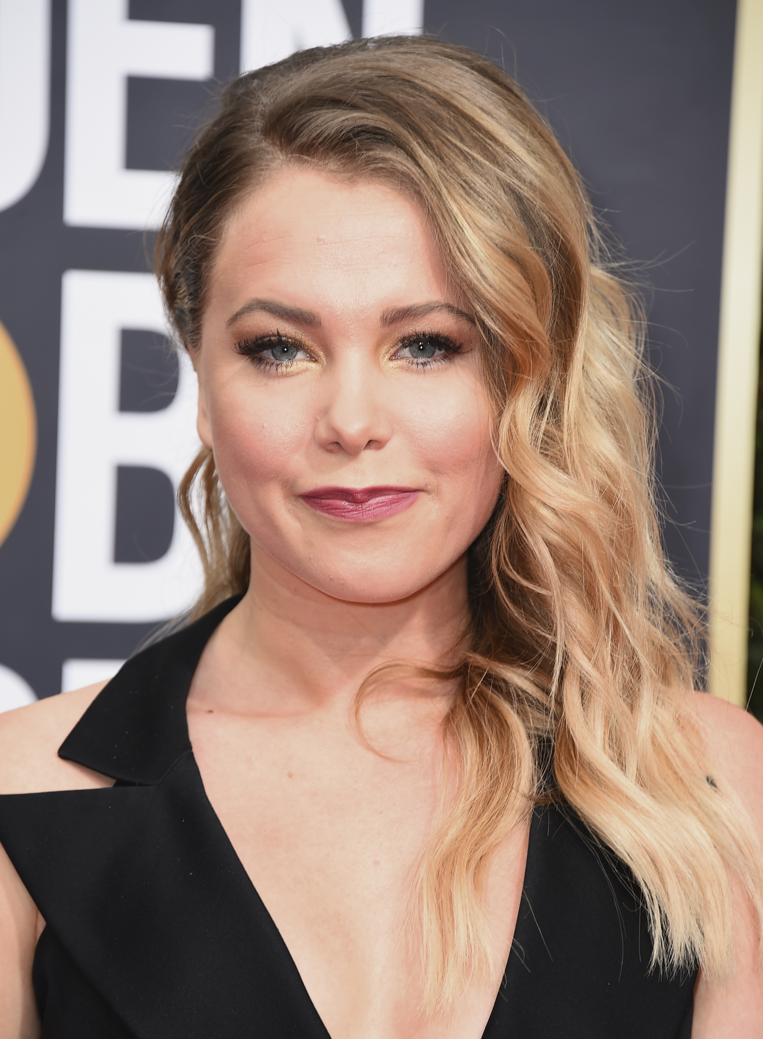 <div class="meta image-caption"><div class="origin-logo origin-image ap"><span>AP</span></div><span class="caption-text">Poppy Jamie arrives at the 75th annual Golden Globe Awards at the Beverly Hilton Hotel on Sunday, Jan. 7, 2018, in Beverly Hills, Calif. (Jordan Strauss&#47;Invision&#47;AP)</span></div>