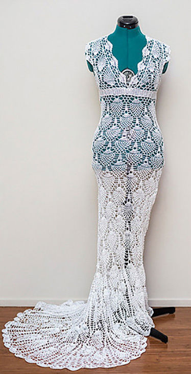 How to crochet a dress