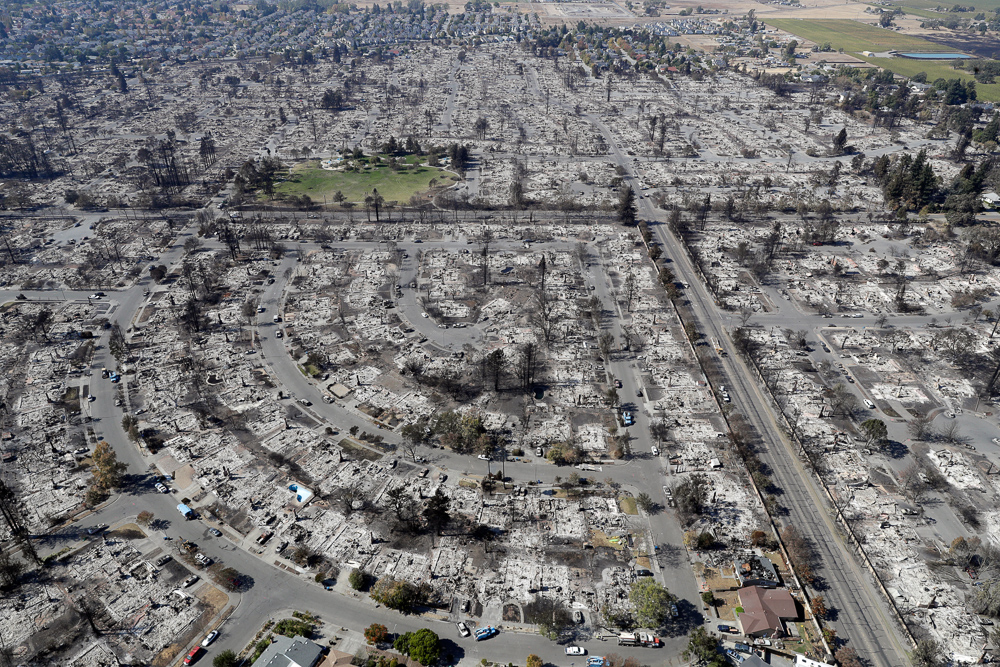 Powerful Photos Deadly Fires Continue To Rage Burn Through Wine