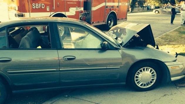 <div class='meta'><div class='origin-logo' data-origin='~ORIGIN~'></div><span class='caption-text' data-credit='abc7miriam/Twitter'>San Bernardino pursuit suspect vehicle.</span></div>