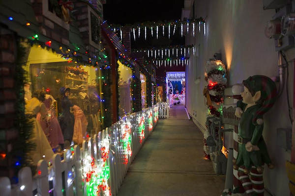 holiday decorating do 39 s and don 39 ts from 39 the great the great christmas light fight episodes