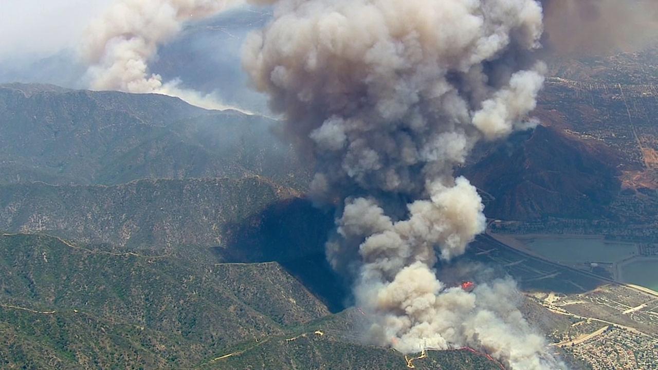 Photos: 2 Fires Burn Through Angeles National Forest Above Azusa 