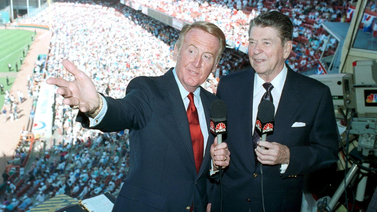 Los Angeles Dodgers win Vin Scully's last home game; clinch division