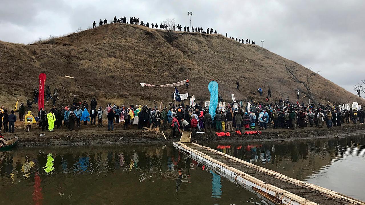 Army to allow completion of Dakota Access oil pipeline