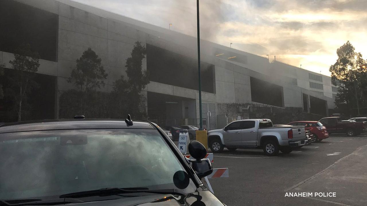 Multiple cars catch fire at Disneyland parking garage | 6abc.com