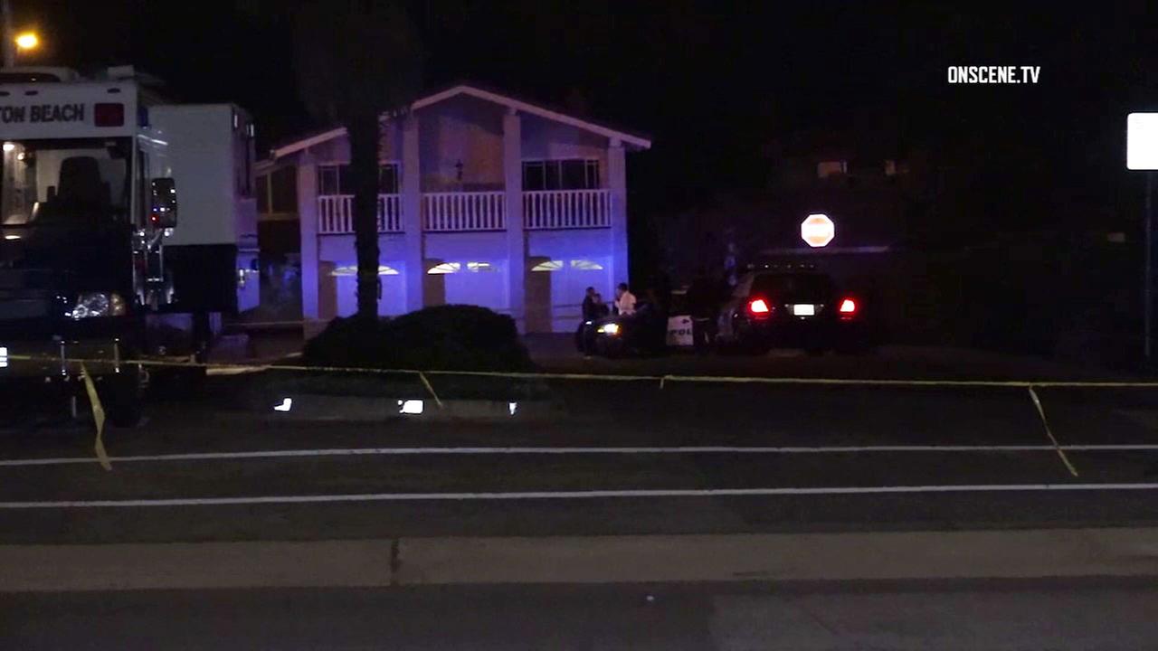 Suspect injured in Huntington Beach officerinvolved shooting
