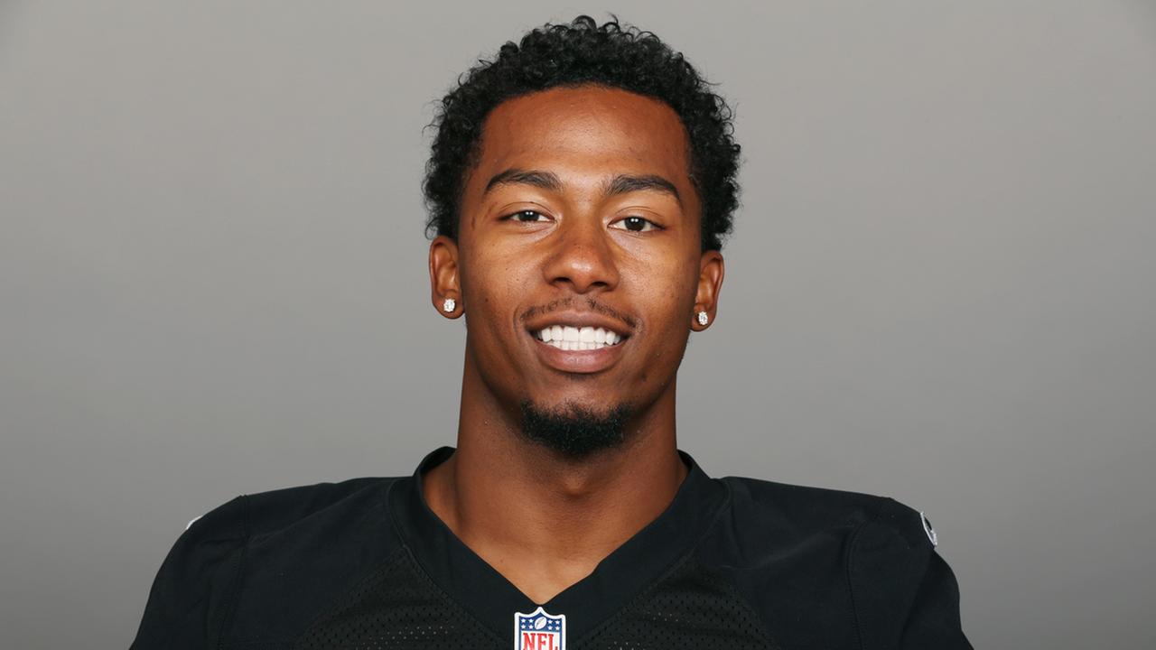 Sean Smith Reportedly Arrested on Assault Charges from 4th of July Incident Sean Smith Reportedly Arrested on Assault Charges from 4th of July Incident