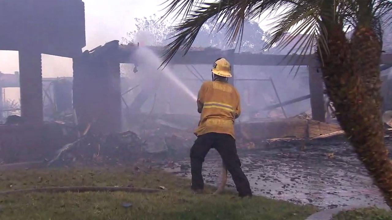 PHOTOS Anaheim Hills fire triggers evacuations in Orange County