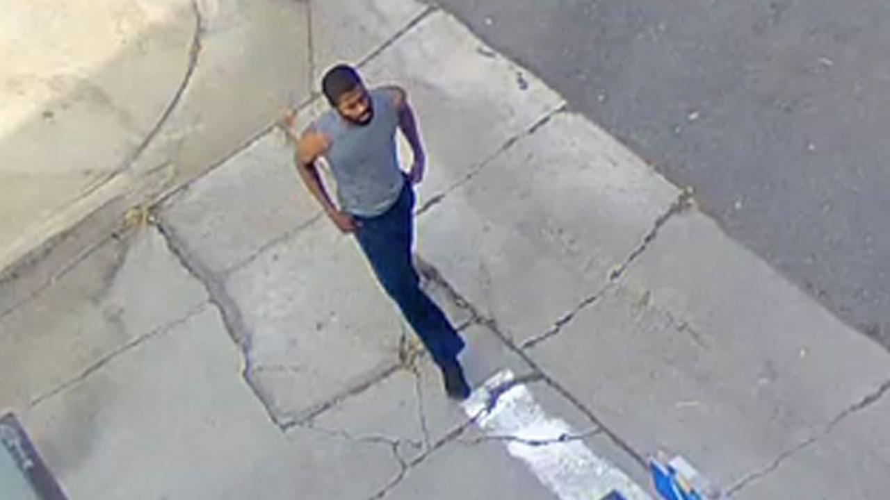Man Sought For Trying To Lure Young Girl Into His Car In Manhattan