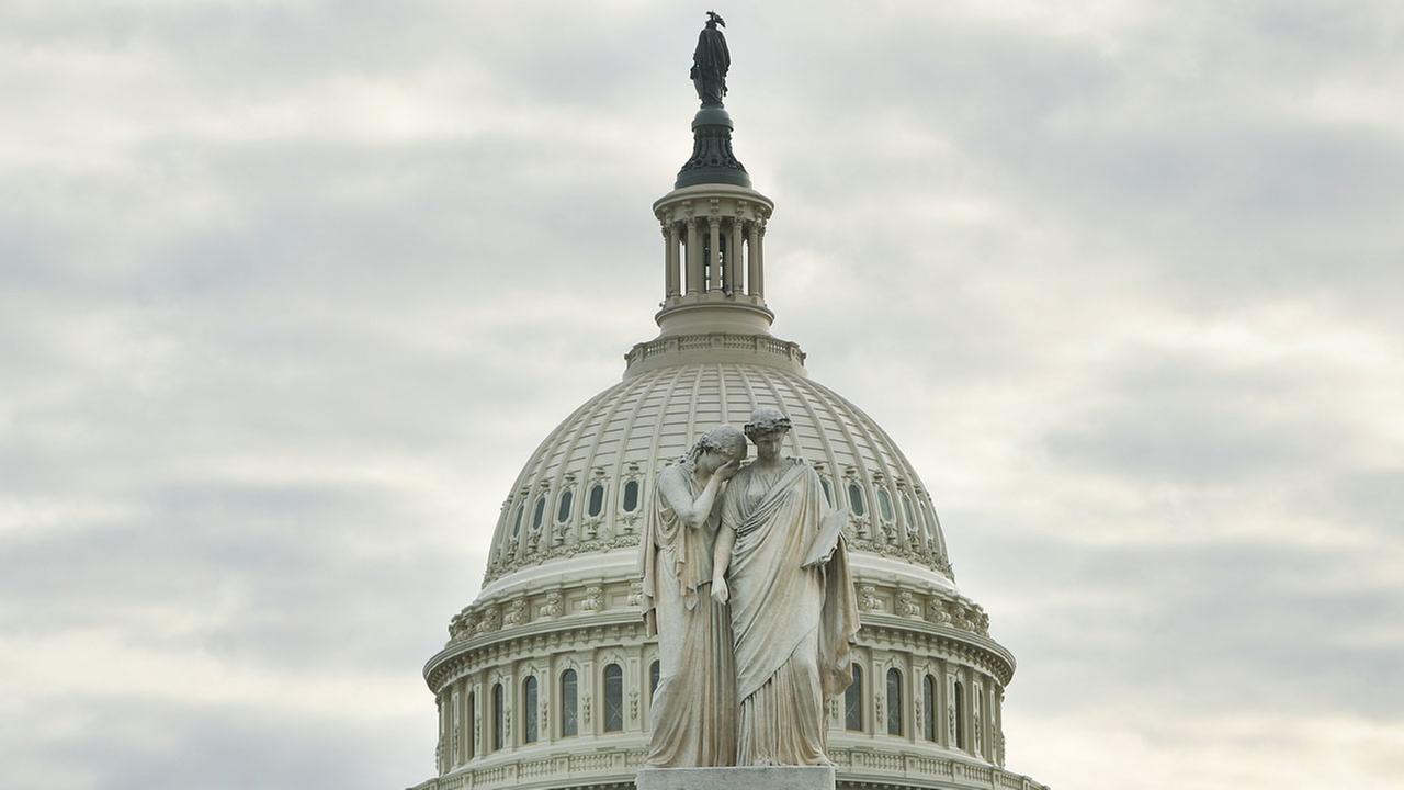 Brief shutdown coming as Senate debate stalls Brief shutdown coming as Senate debate stalls