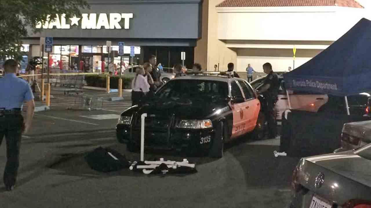 Woman Finds Body In Trunk Of Car Outside California Walmart 5470