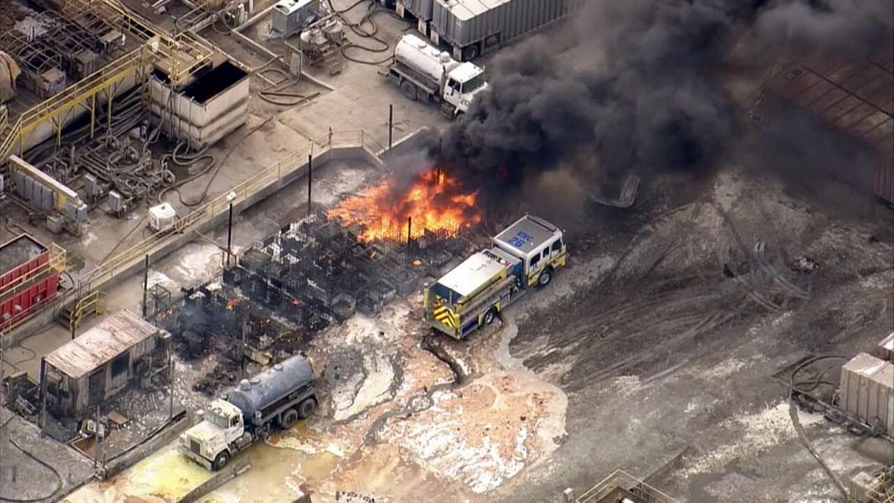 PHOTOS Flames, smoke from Santa Paula vacuum truck explosion KABC7