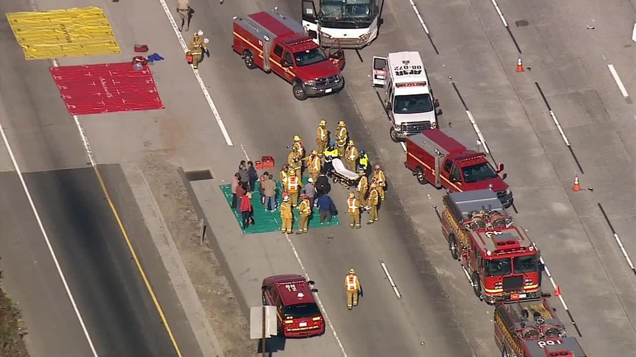 Bus crash on 60 Freeway in Hacienda Heights KABC7 Photos and