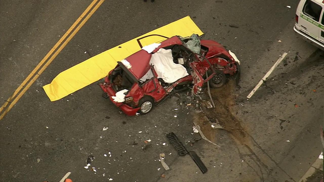 2 Banning High students killed in possible street racing crash in Wilmington