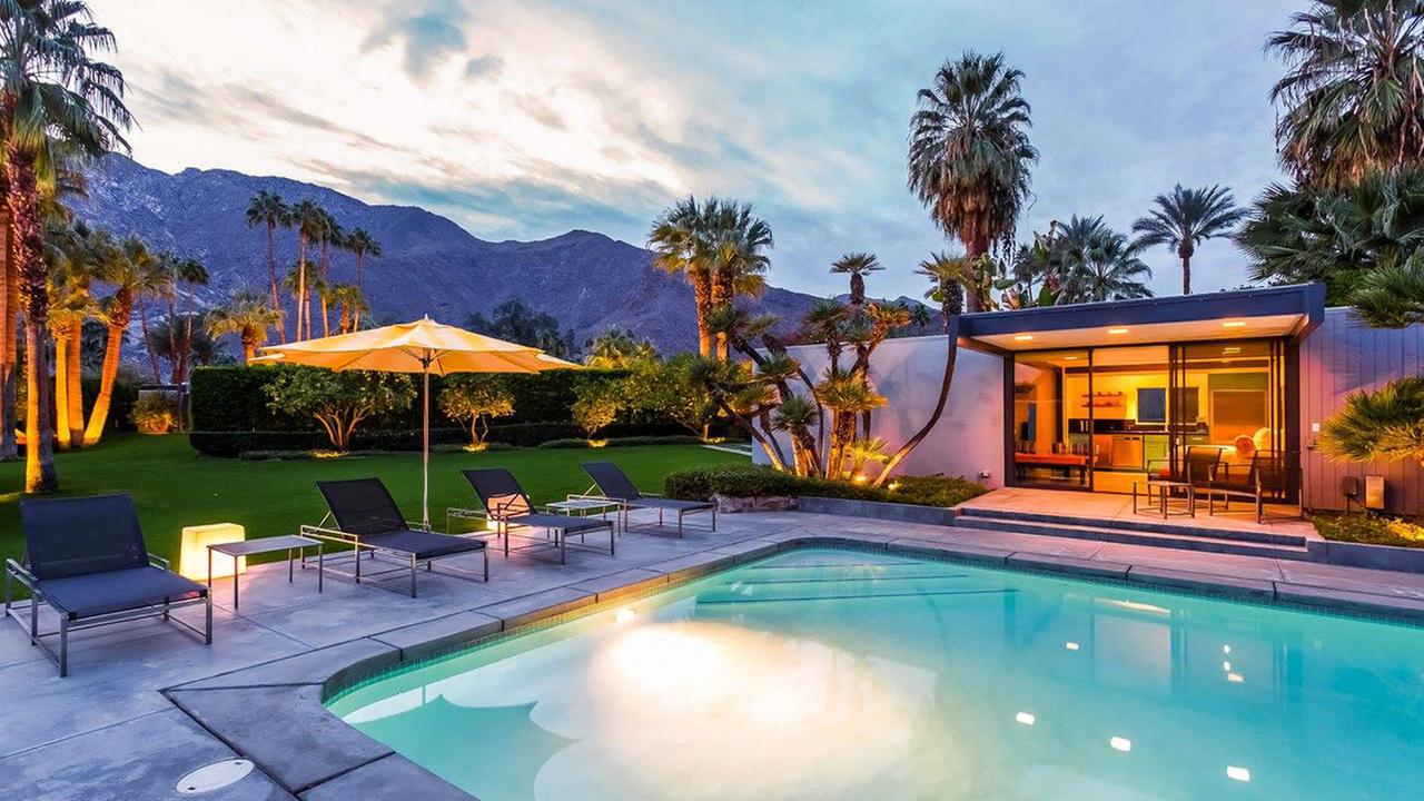 Leonardo DiCaprio renting his Palm Springs home