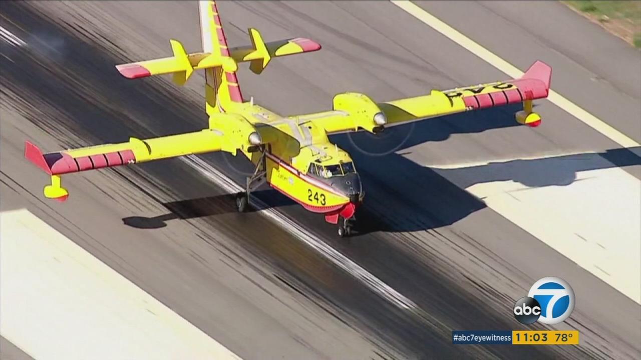 2 Super Scoopers ready to fight fires in SoCal