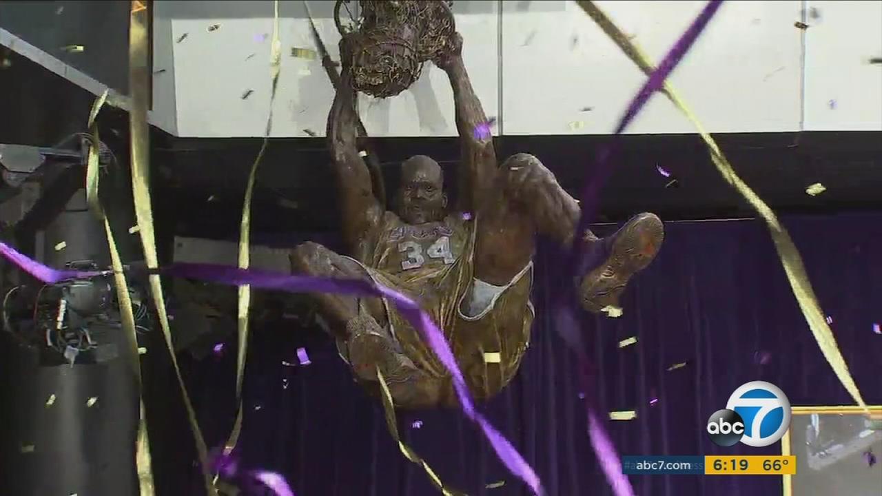 Shaquille O'Neal honored with statue in front of Staples Center