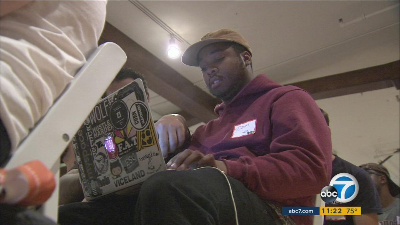 Tech meets politics at hackathon in downtown Los Angeles - KABC-TV