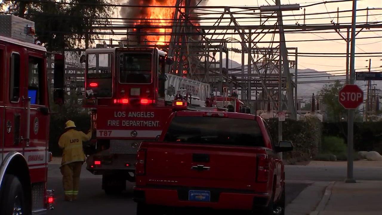 Power cuts affect 140000 in Los Angeles after fire at storage plant