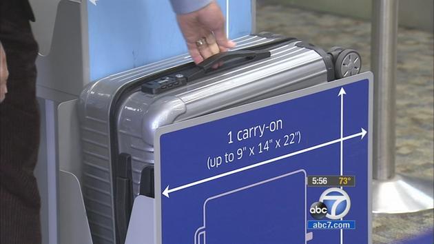 american airlines carry on bag size