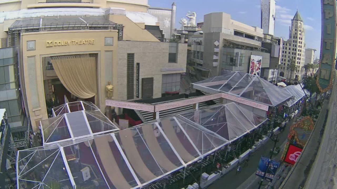Oscar Invades Blvd Again timelapse the carpet roll out on Oscar Invades Blvd Again timelapse the carpet roll out on