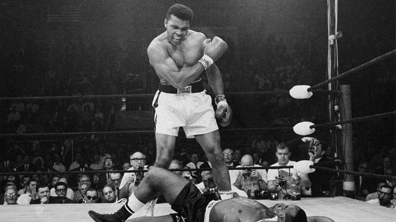 Muhammad Ali, who riveted the world as 'The Greatest,' dies