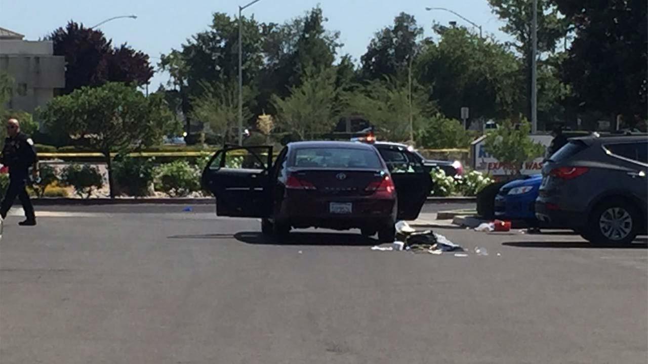 Shooting in Northwest Fresno leaves two in critical condition