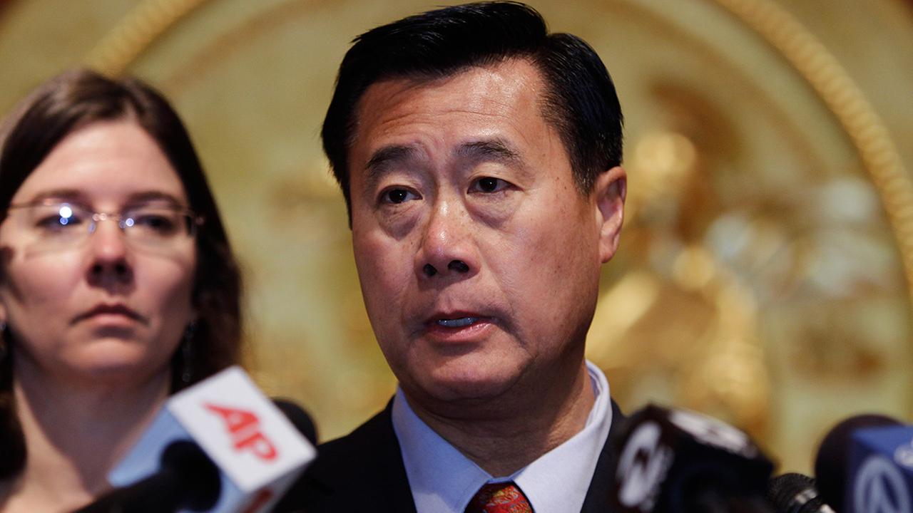 Ex-California state senator Leland Yee sentenced in racketeering case