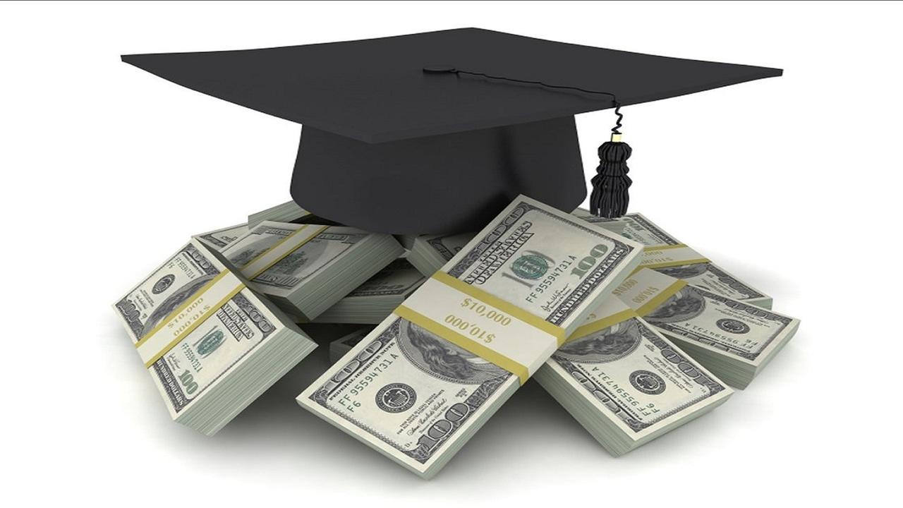 Should You Buy College Tuition Insurance? - ABC30.com