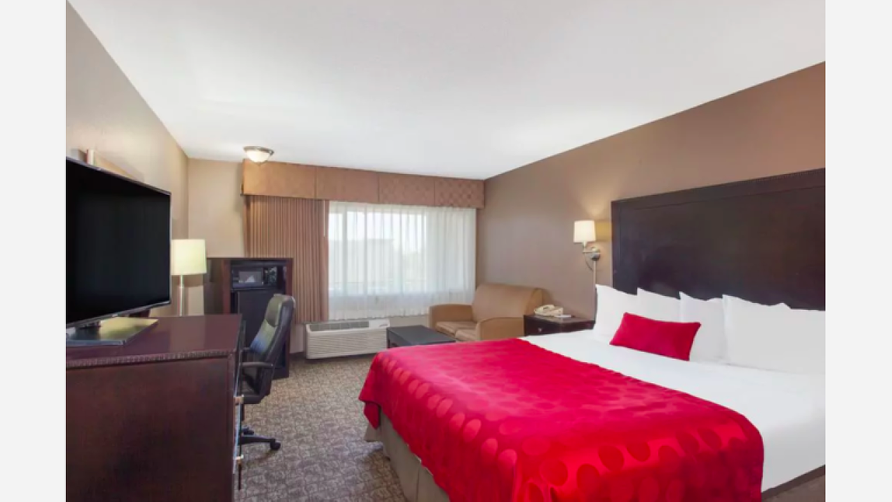 3 Hotel Deals For A Fresno Weekend Staycation