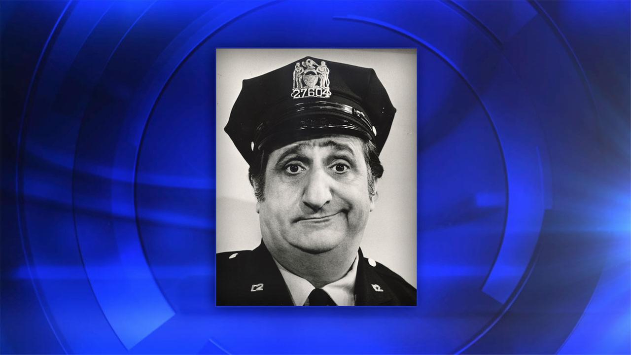 Al Molinaro, drive-in owner in "Happy Days," dies at 96