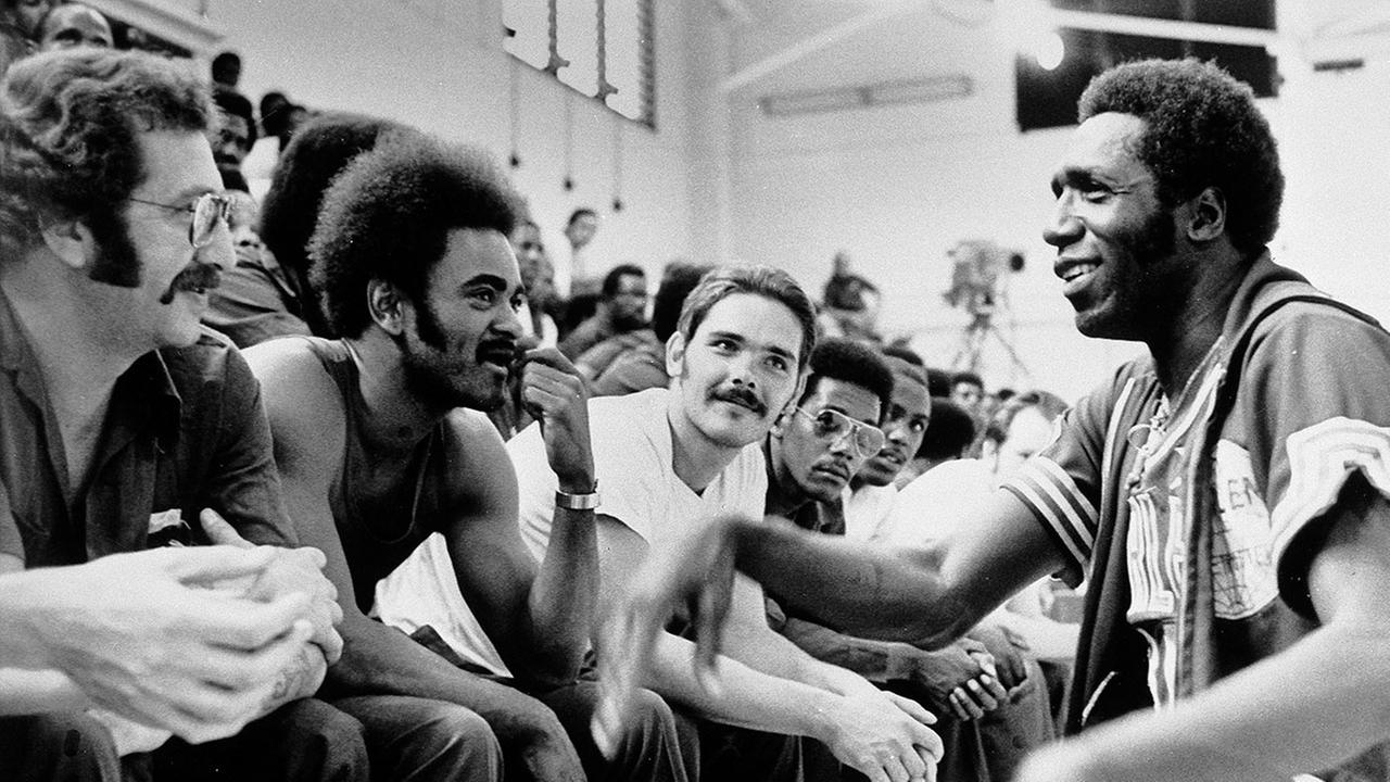 Ex-Globetrotters star Meadowlark Lemon dies