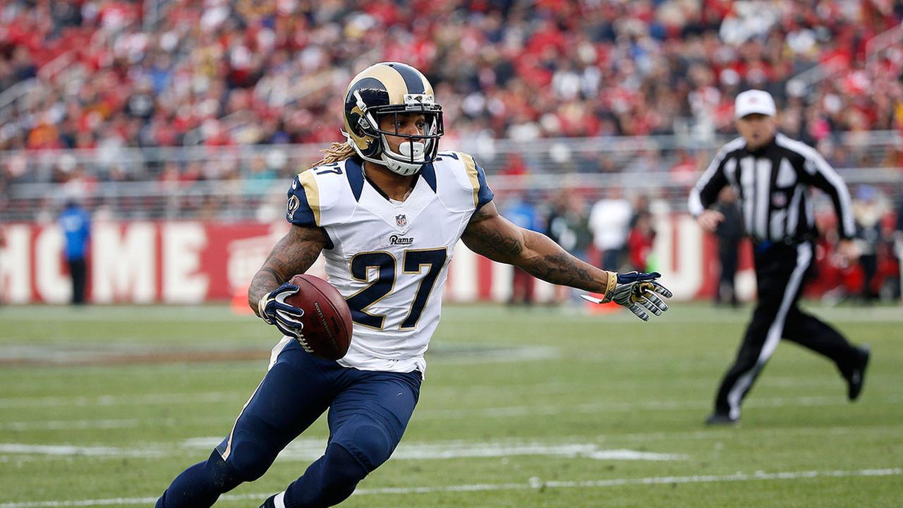 NFL approves Rams to LA, Chargers option to join