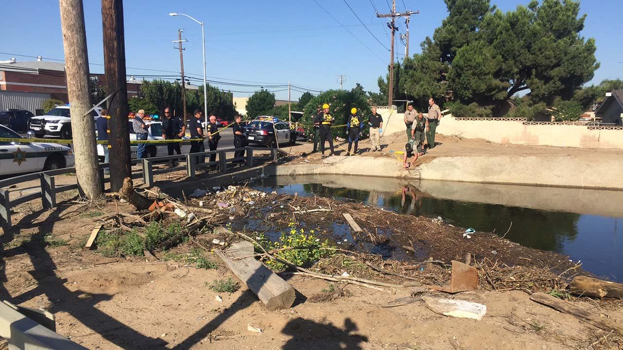 Woman's body found in a Southeast Fresno canal