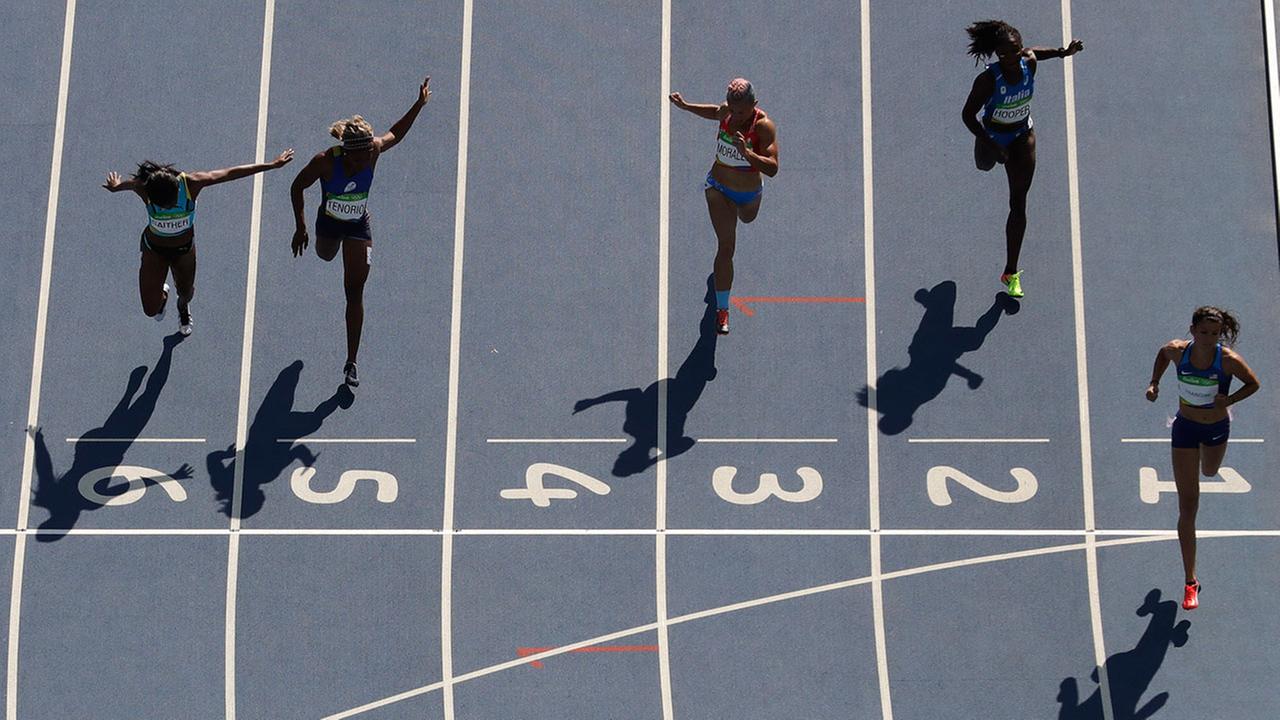 Jenna Prandini advances to semifinals in 200m