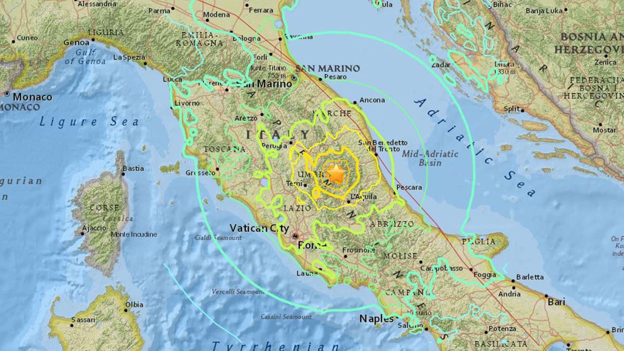 Quake in Italy devastates small town, mayor says "The town isn't here anymore"