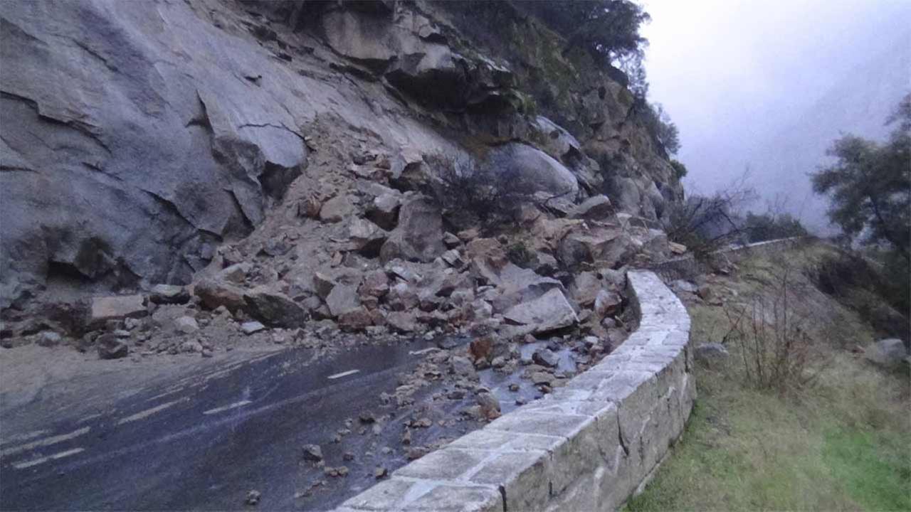 Highway 140 into Yosemite back open after rockslide, will close tonight due rockfall concerns