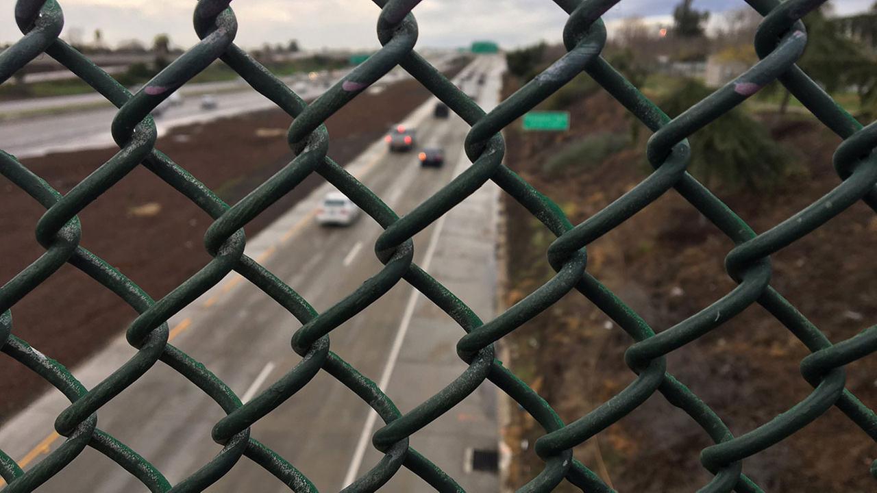 Fresno PD arrest suspect, looking for another, after chase shuts down HWY 180