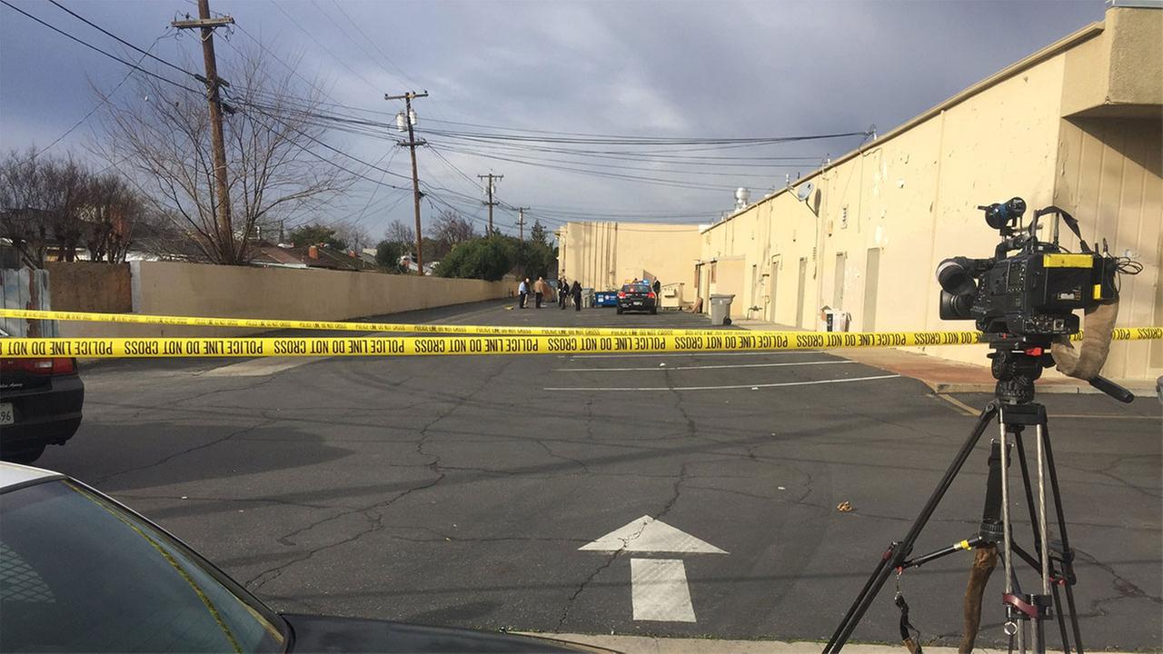 Man found dead behind a dumpster in northeast Fresno
