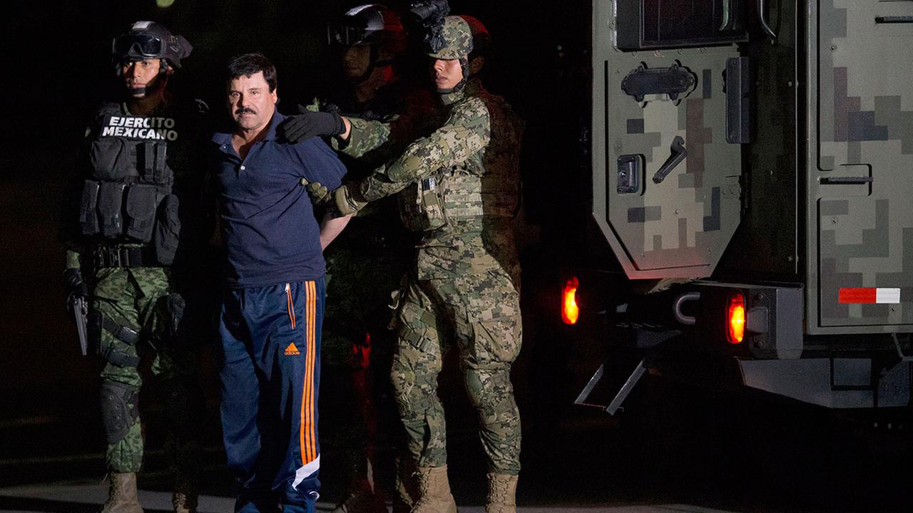 Mexican drug lord El Chapo lands in New York to face charges