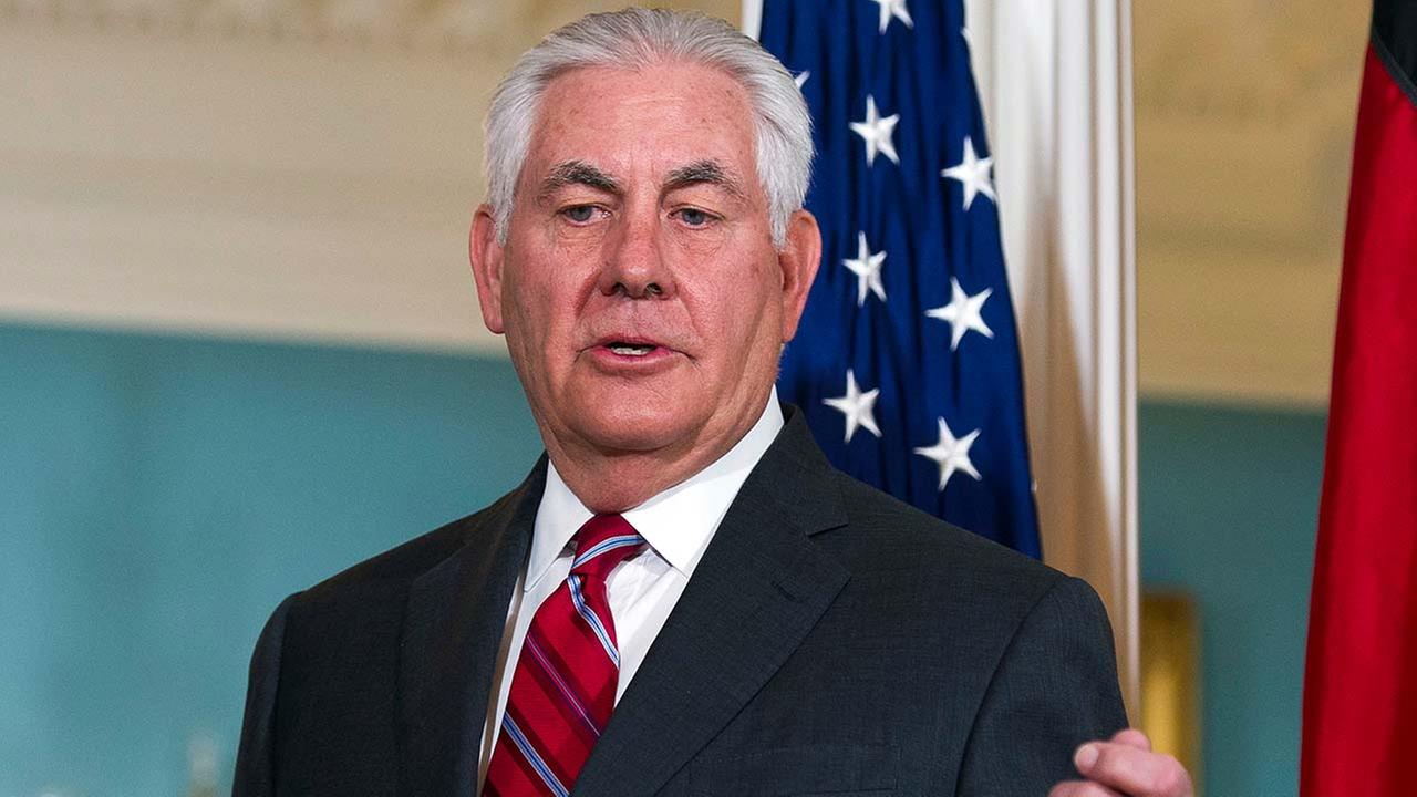 Trump fires Tillerson, taps Central Intelligence Agency director