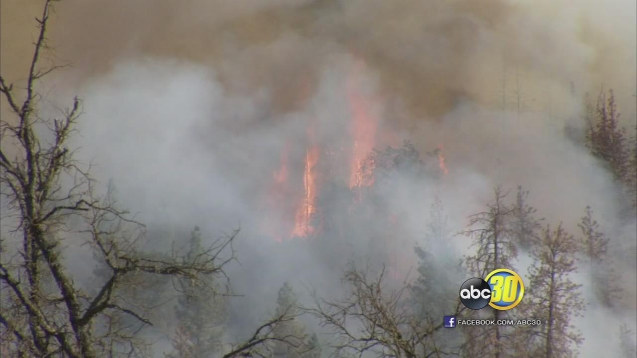 Fire near Coarsegold burns 80 acres, dozens of people took shelter at evacuation center