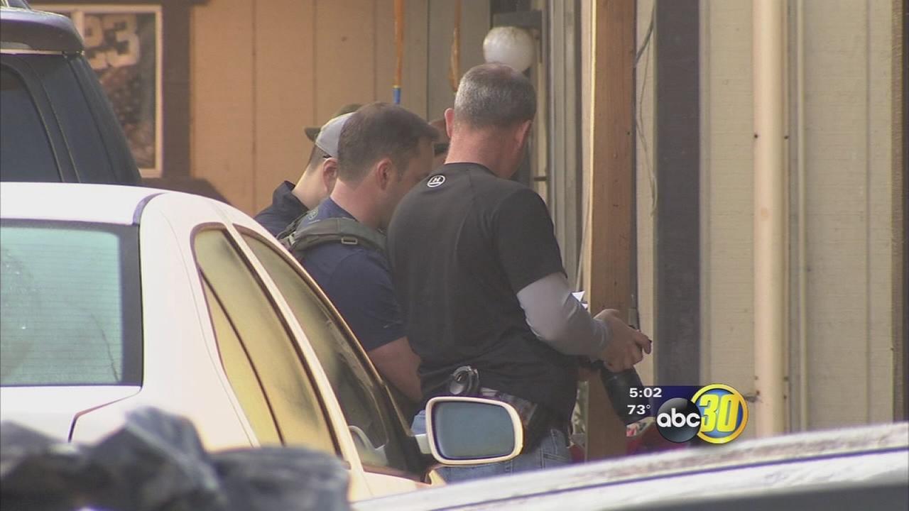 3 shot, 1 killed in Orosi home invasion attempt