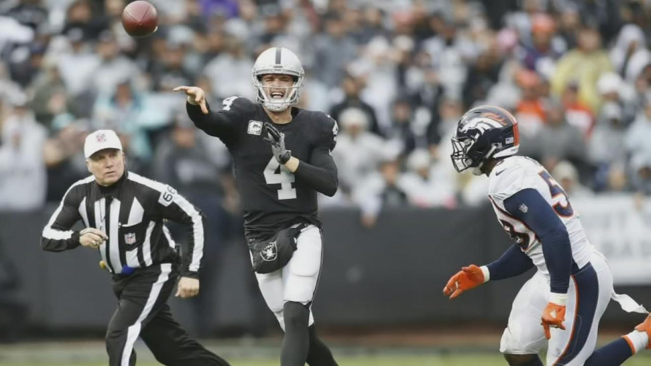 QB&A With Derek Carr ? 11/28/17