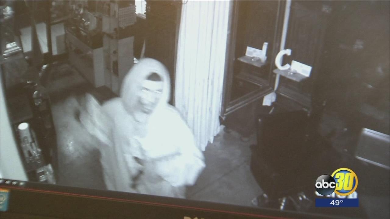 Fresno PD search for downtown burglary suspect
