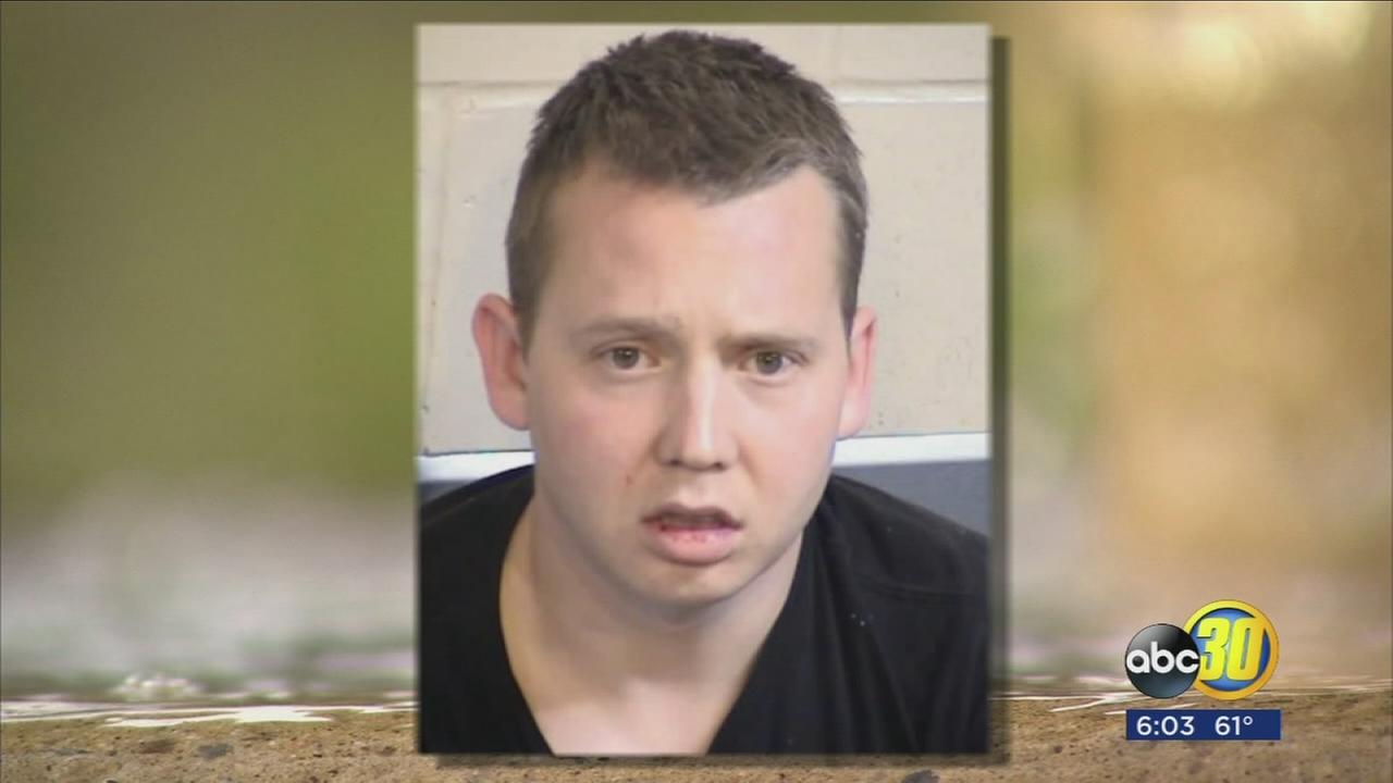 Convicted burglar accused of breaking into 3 cars in Clovis