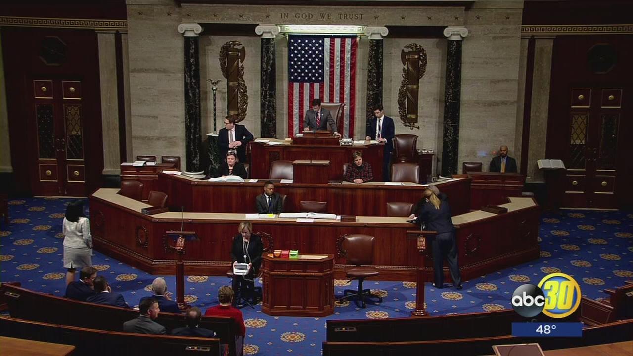 Senate votes along party lines, passes $1.5 trillion tax bill, House to have final vote