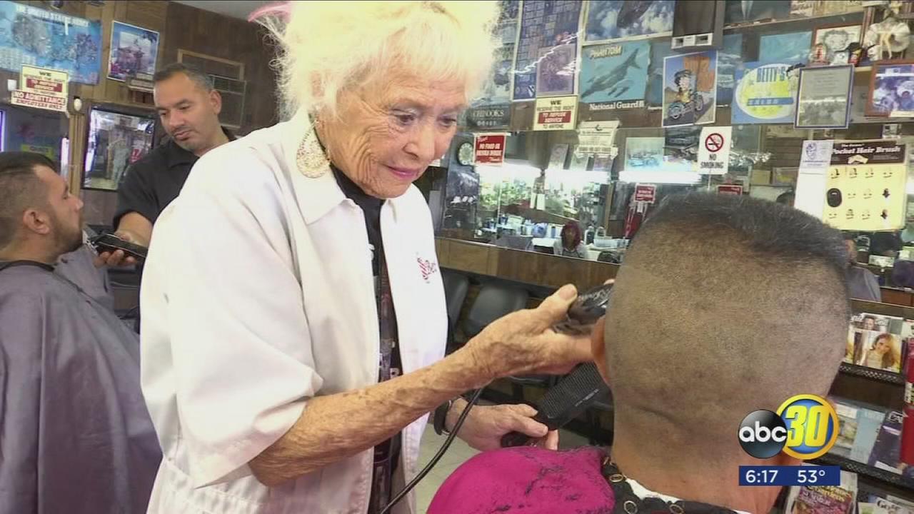 011218-kfsn-barber-fresno-community-vid_1