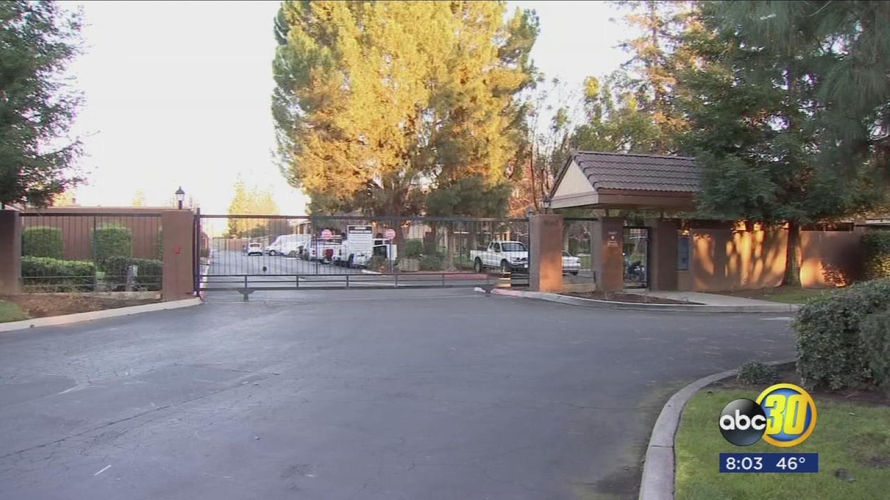 Woman shoots boyfriend, kills self in River Park area apartment