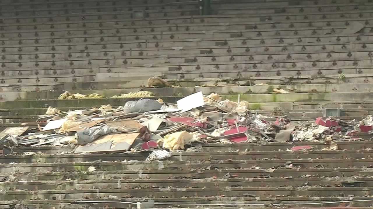 Crews starting demolition on historic Candlestick Park